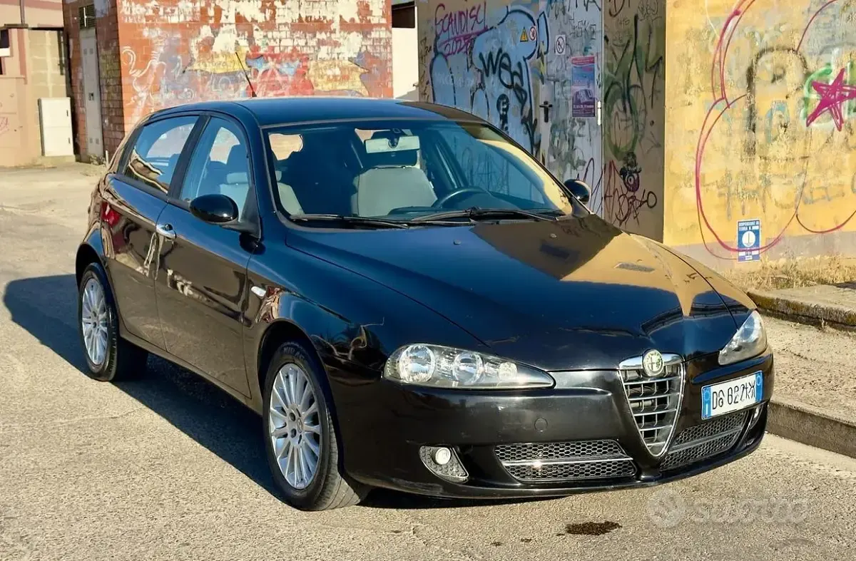 Usata Alfa Romeo 147 150 CV (110 kW) 2007 Utilitaria