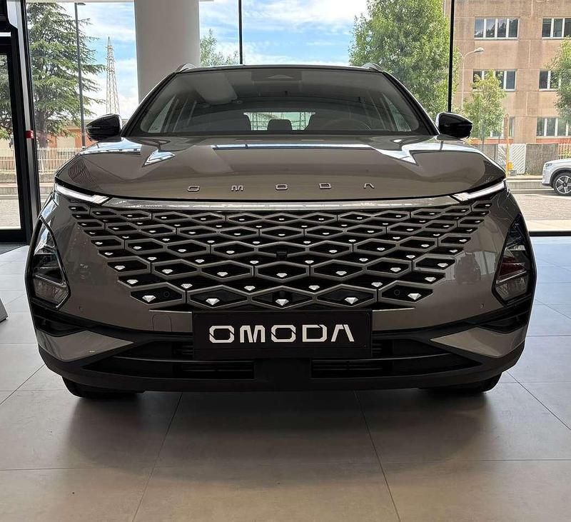 Nuova Omoda 5 147 CV (108 kW) 2025 Grigio SUV