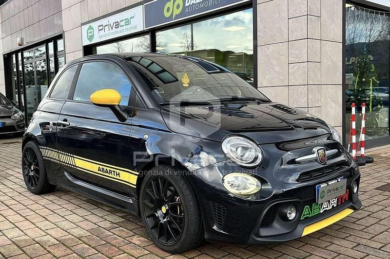 Nero Usata 2017 Abarth 595 Pista Tre volumi | 15.990 € (Buon prezzo) - Immagine 1/4