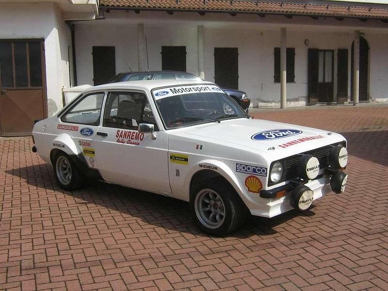 Usata Ford Escort RS 120 CV (88 kW) 1978 Bianco Coupé