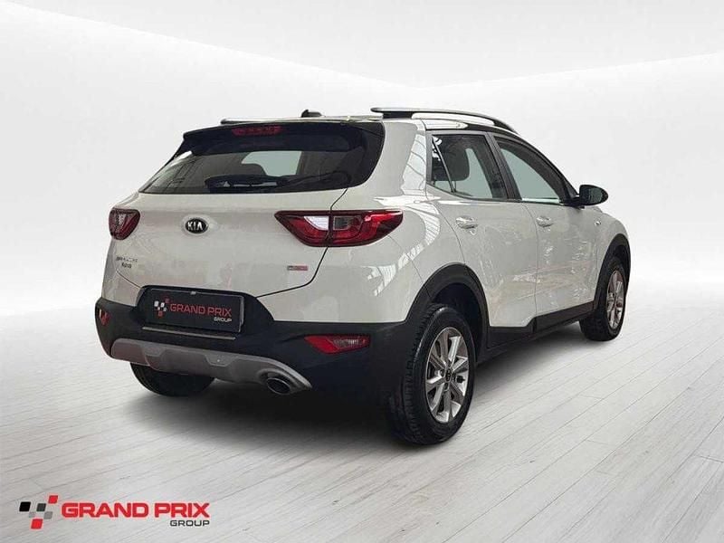 Usata Kia Stonic Style 120 CV (88 kW) 2019 Bianco SUV