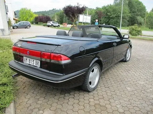 Usata Saab 900 Cabriolet 131 CV (96 kW) 1996 Nero Cabrio