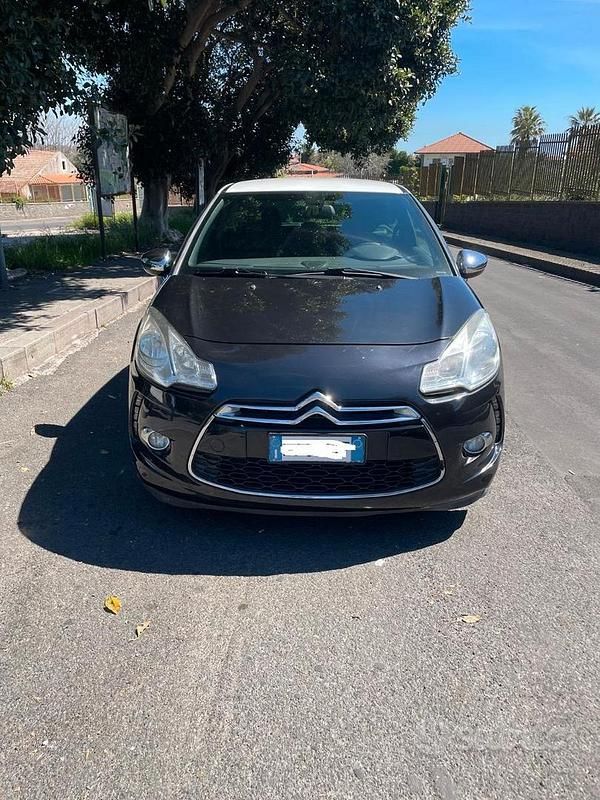 Usata Citroën DS3 92 CV (67 kW) 2011 Nero Utilitaria