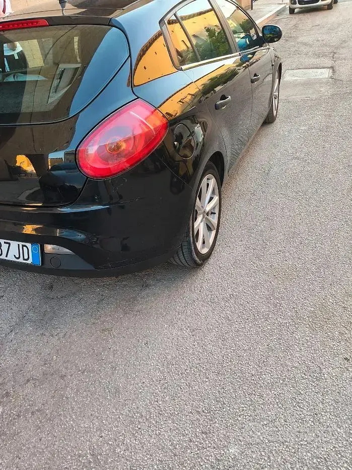 Usata Fiat Bravo 120 CV (88 kW) 2007 Nero Utilitaria