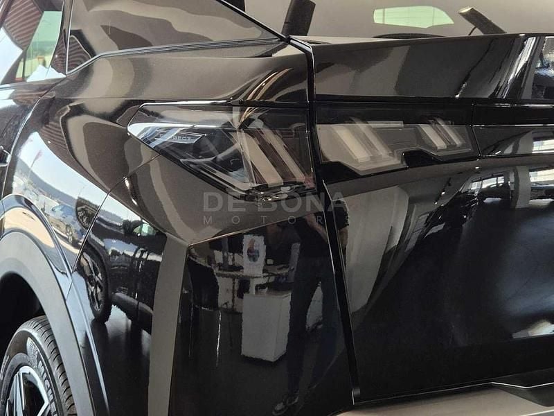 Nuova Peugeot e-3008 Allure 154 kW (210 CV) 2025 SUV