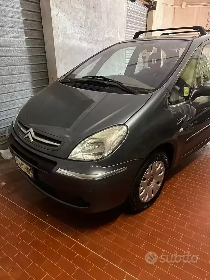 Usata Citroën Xsara 110 CV (80 kW) 2005 Nero Monovolume