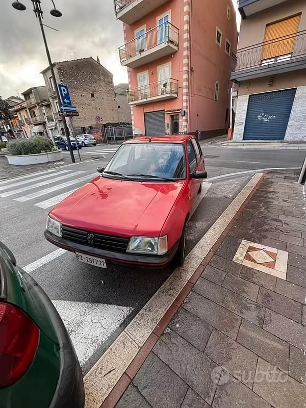 Usata Peugeot 205 1988 Rosso Berlina