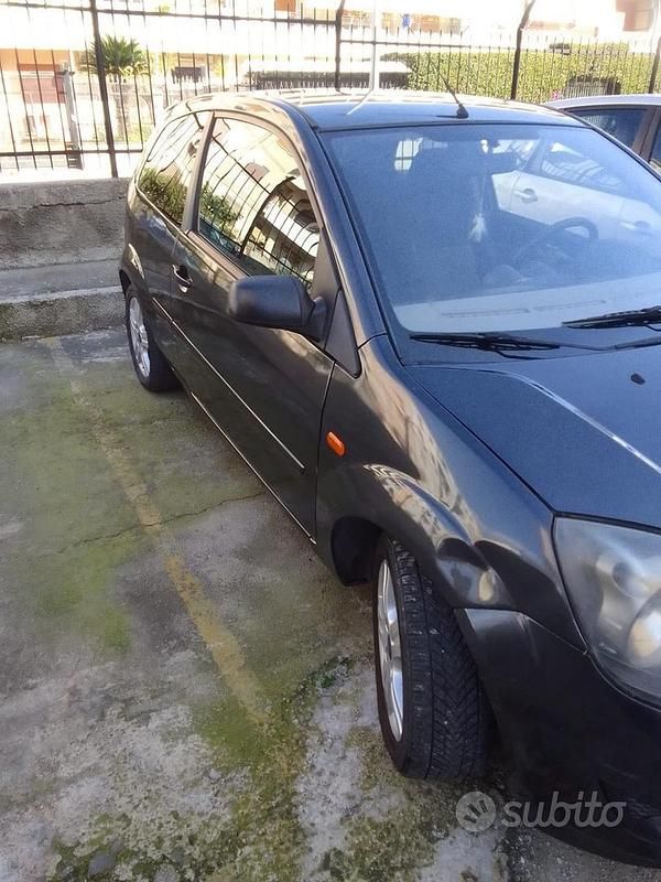 Usata Ford Fiesta 2008 Utilitaria