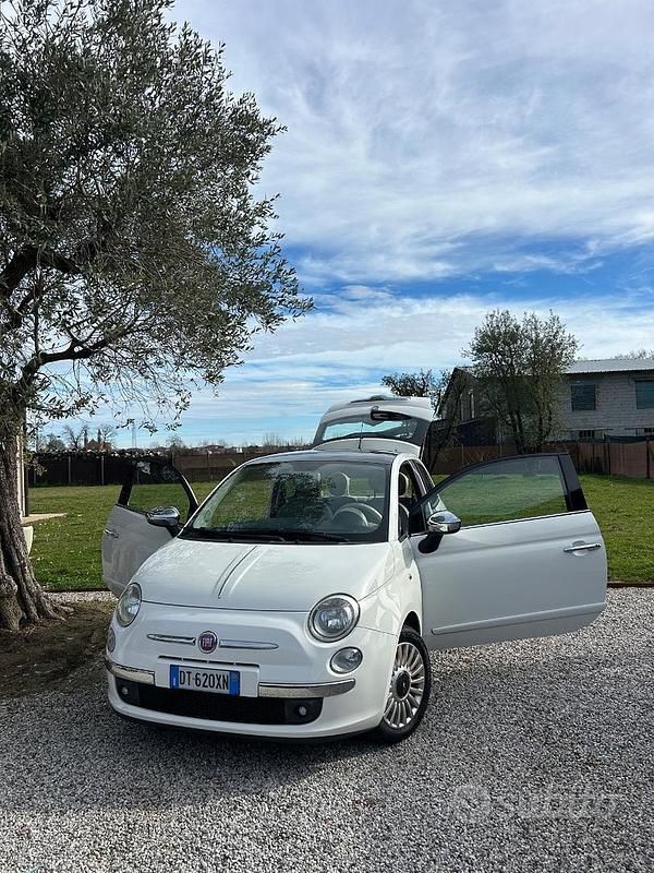 Usata Fiat 500 Lounge 69 CV (50 kW) 2009 Bianco Cabrio
