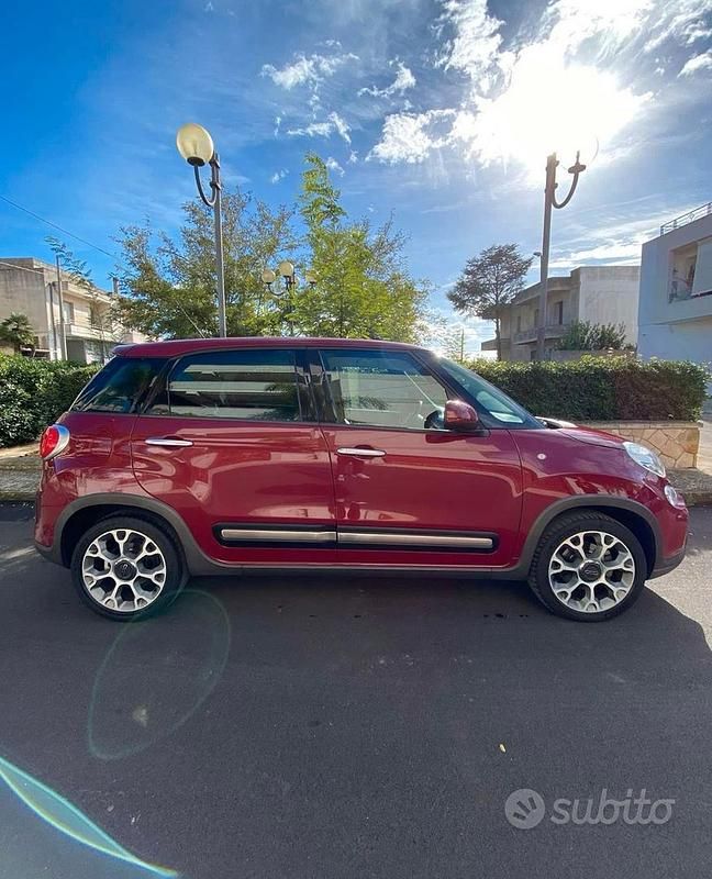 Usata Fiat 500L Trekking 95 CV (69 kW) 2016 Rosso Monovolume