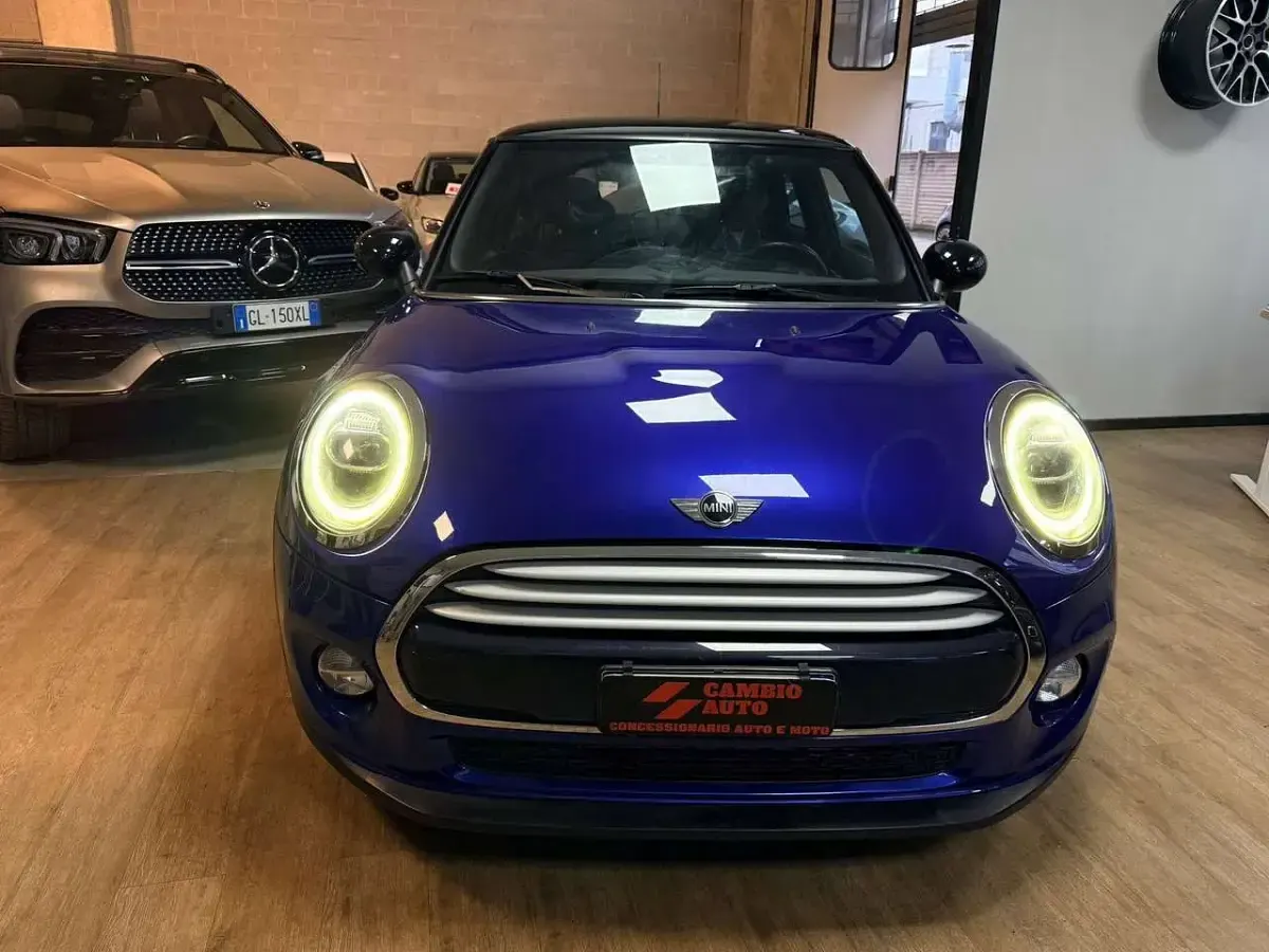 Usata Mini Cooper 136 CV (100 kW) 2019 Blu/azzurro Utilitaria