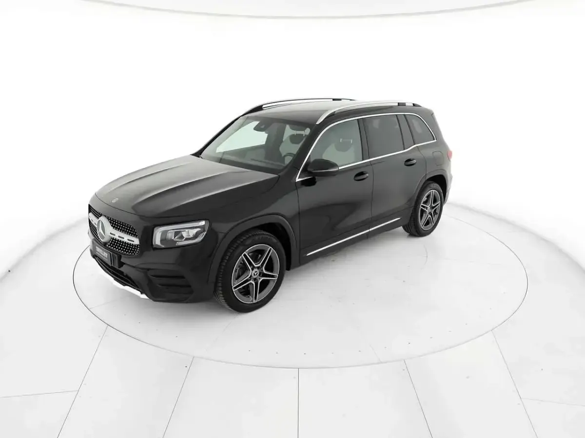 Usata Mercedes GLB200 Premium 150 CV (110 kW) 2023 Nero SUV