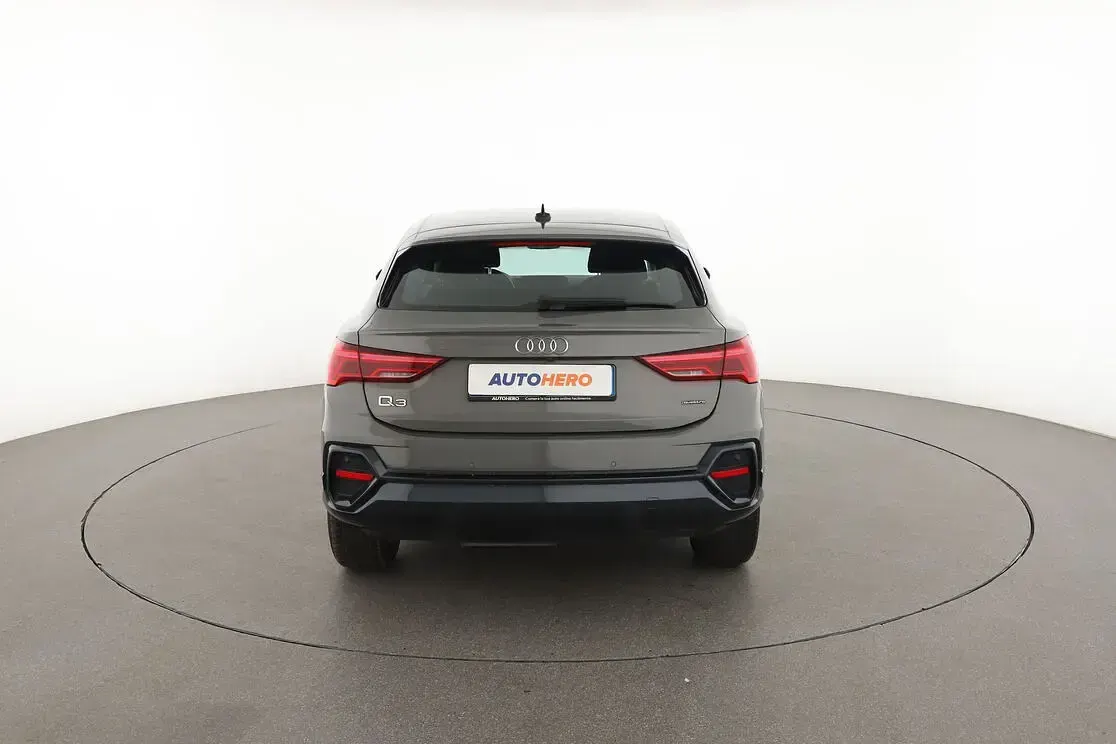 Usata Audi Q3 Sportback 200 CV (147 kW) 2021 Grigio SUV