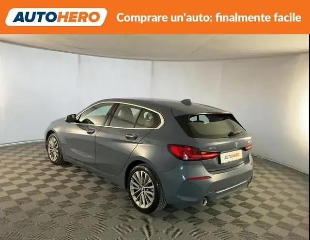 Usata BMW 120 Luxury Line 190 CV (139 kW) 2019 Grigio Utilitaria