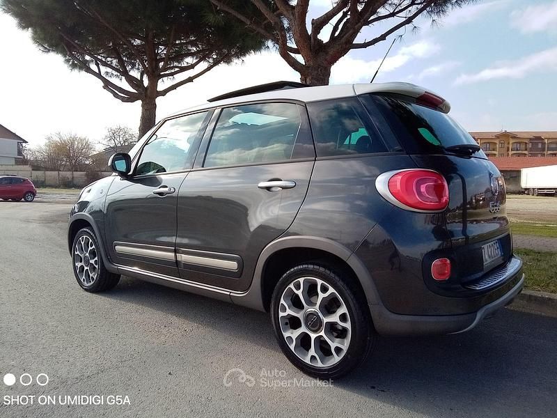 Usata Fiat 500L Trekking 84 CV (61 kW) 2015 Gray Monovolume