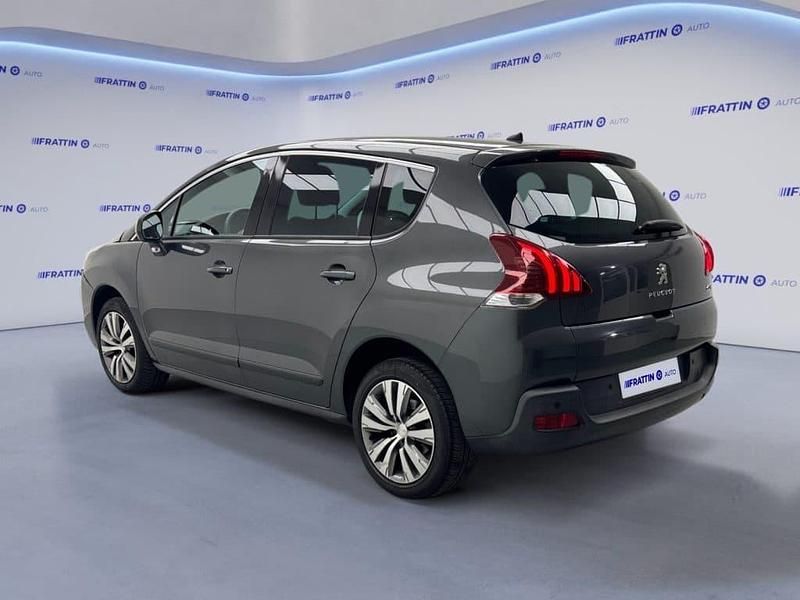 Usata Peugeot 3008 Business-Line 115 CV (84 kW) 2015 Grigio scuro SUV