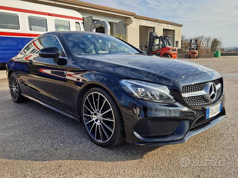 Usata Mercedes C250 2016 Blu Coupé