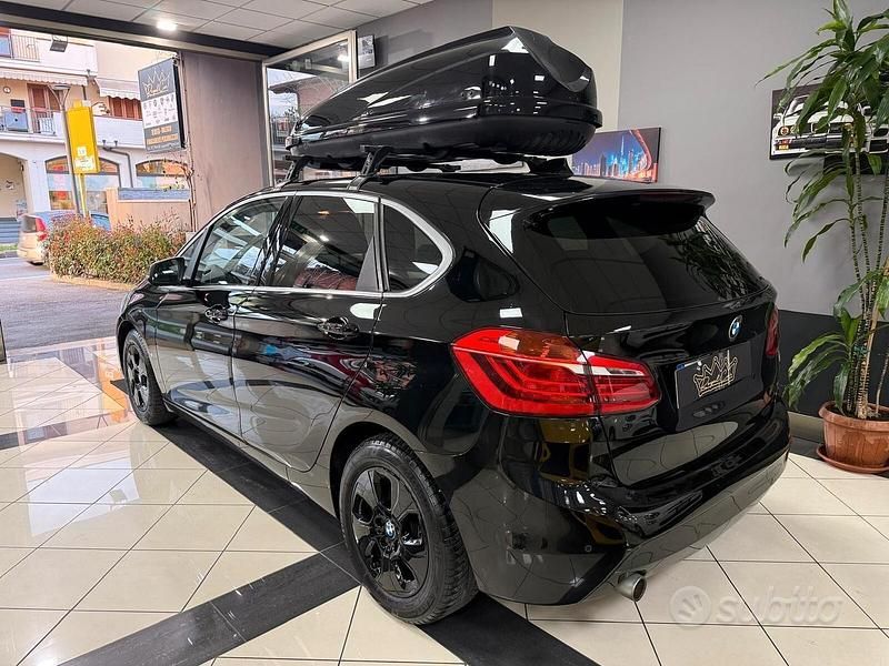 Usata BMW 216 Active Tourer Advantage 116 CV (85 kW) 2016 Nero Monovolume