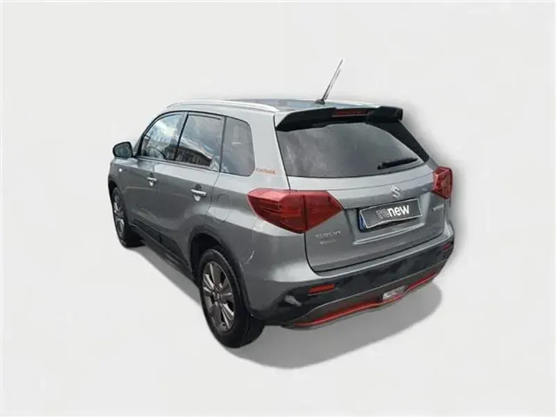 Usata Suzuki Vitara 112 CV (82 kW) 2019 Grigio scuro SUV