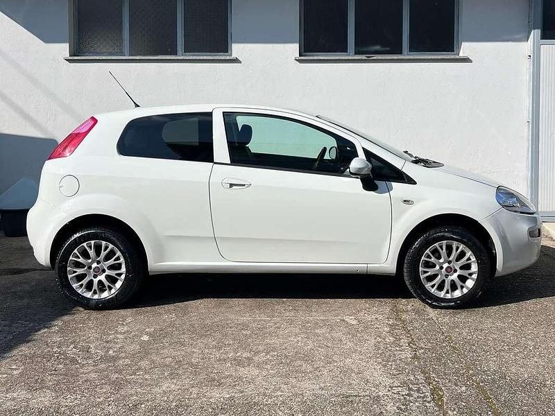 Usata Fiat Punto Evo 77 CV (56 kW) 2015 Bianco Utilitaria