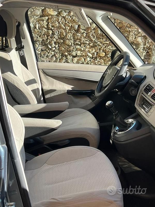Usata Citroën C4 Picasso 68 CV (50 kW) 2009 Grigio Monovolume