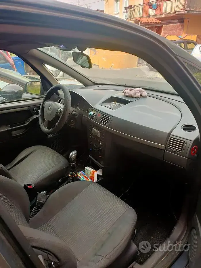 Usata Opel Meriva 75 CV (55 kW) 2007 Monovolume