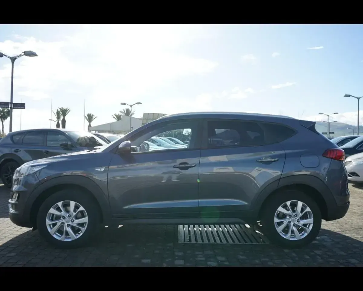 Usata Hyundai Tucson 116 CV (85 kW) 2018 Grigio metallizzato SUV
