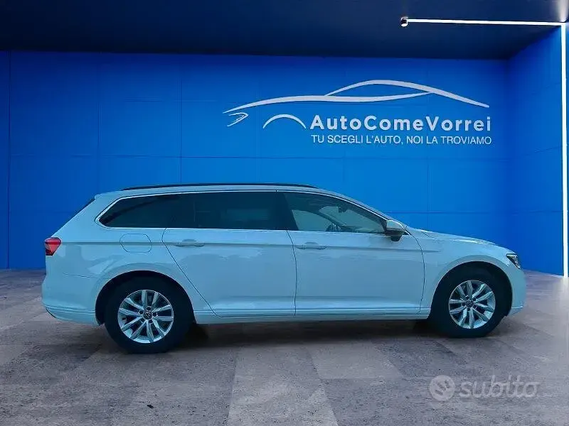 Usata VW Passat Executive 150 CV (110 kW) 2020 Bianco Station wagon