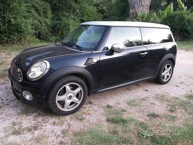 Usata 2008 Mini Cooper Clubman Station wagon | 4200 € (Buon prezzo) - Immagine 1/4
