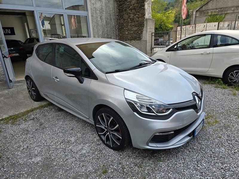 Usata Renault Clio IV 200 CV (147 kW) 2015 Argento Berlina