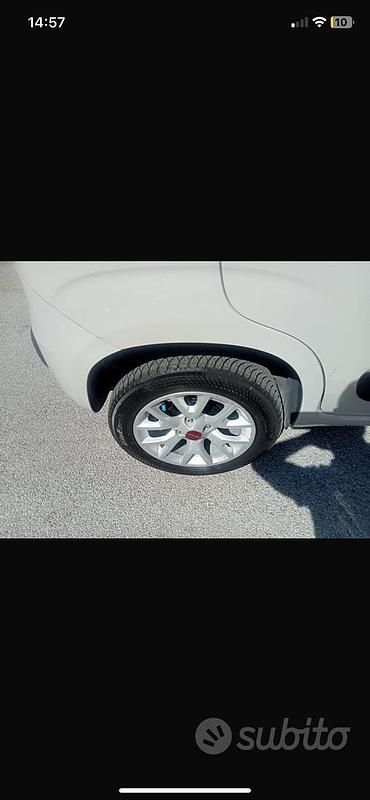 Usata Fiat Panda 85 CV (62 kW) 2017 Utilitaria