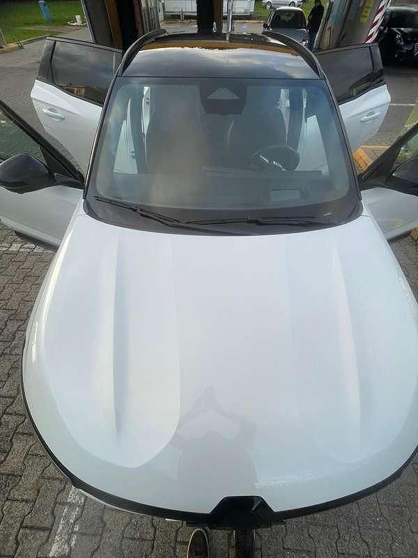 Usata Renault Austral Iconic Esprit Alpine 131 CV (96 kW) 2023 Bianco SUV