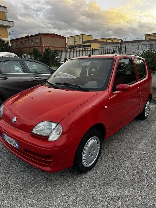 Usata Fiat 600 54 CV (39 kW) 2004 Berlina