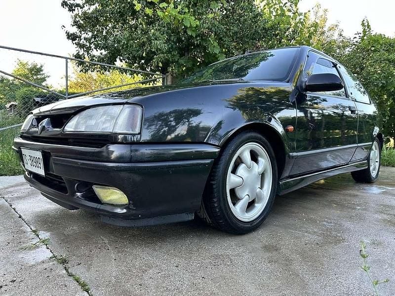Usata Renault 19 137 CV (100 kW) 1991 Nero Coupé