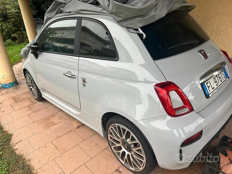 Usata Abarth 595 145 CV (106 kW) 2017 Grigio Berlina