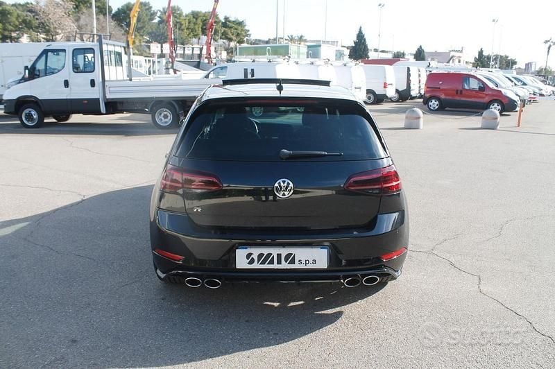 Usata VW Golf VII R 309 CV (227 kW) 2018 Nero Berlina