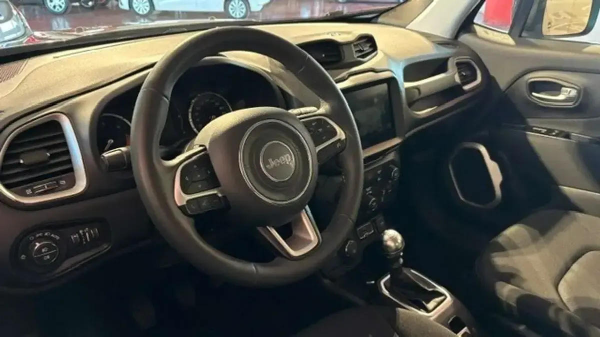 Usata Jeep Renegade Longitude 140 CV (102 kW) 2021 Grigio SUV