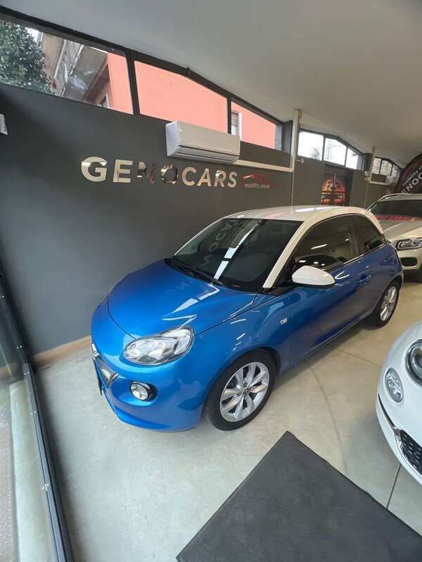 Blu/azzurro Usata 2016 Opel Adam Due volumi | 6500 € (Ottimo prezzo) - Immagine 1/4