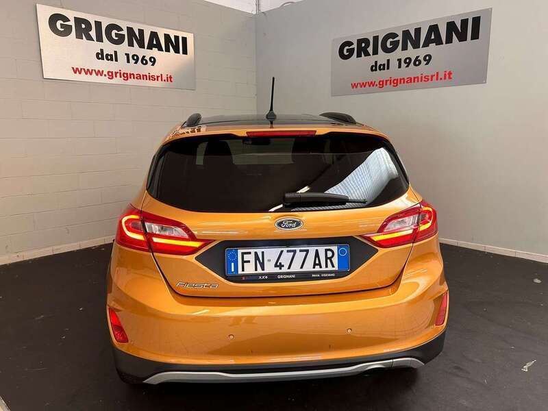 Usata Ford Fiesta Active 101 CV (74 kW) 2018 Other Utilitaria
