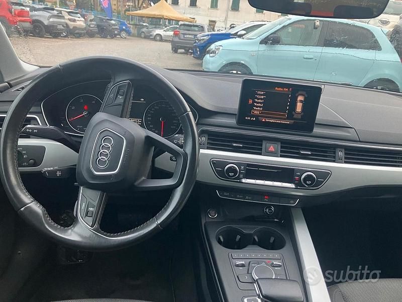 Usata Audi A4 Business 150 CV (110 kW) 2018 Grigio Station wagon