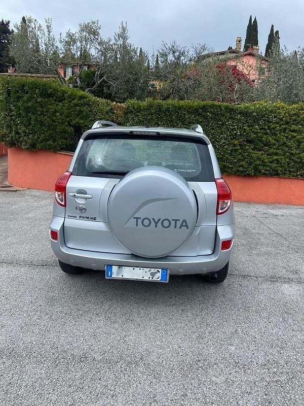 Usata Toyota RAV4 2006 SUV