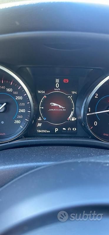 Usata Jaguar XE Business Edition 179 CV (131 kW) 2018 Nero Berlina