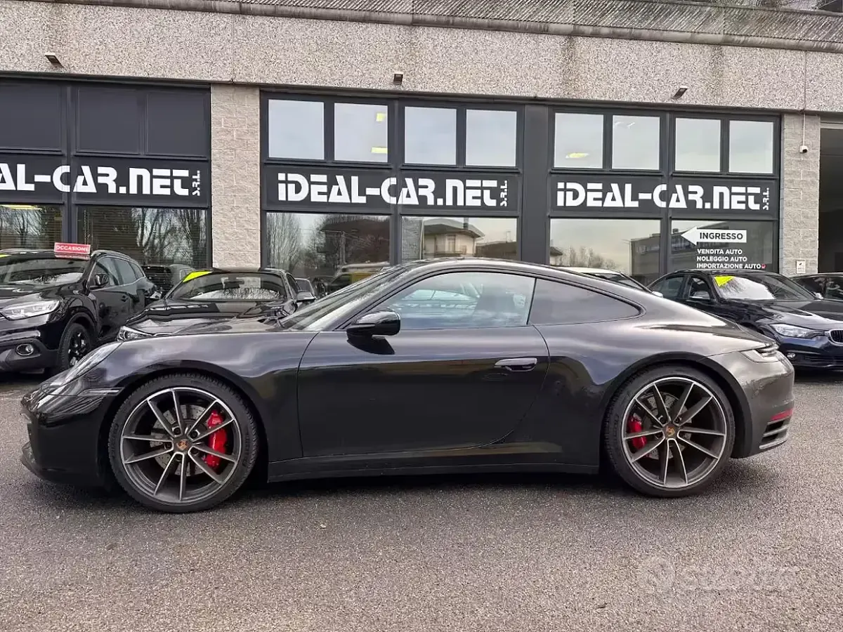 Usata Porsche 911 Carrera 4S 450 CV (330 kW) 2023 Nero Coupé