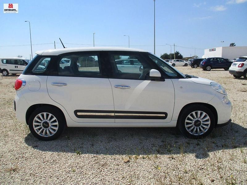 Usata Fiat 500L Business 95 CV (69 kW) 2017 Bianco Monovolume