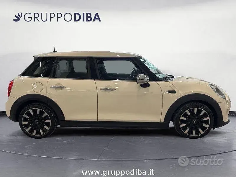 Usata Mini One D Business 95 CV (69 kW) 2015 Bianco Utilitaria