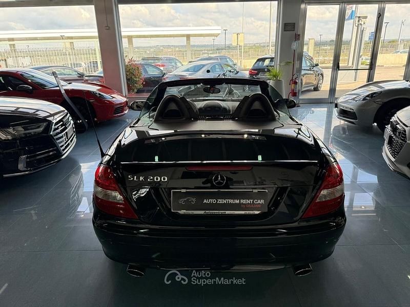 Usata Mercedes SLK200 163 CV (119 kW) 2007 Nero Cabrio