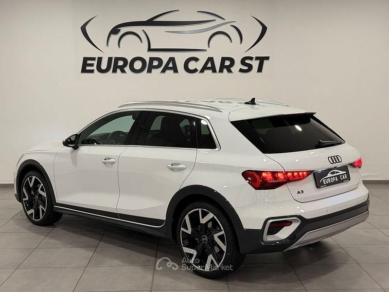 Usata Audi A3 Ambiente 150 CV (110 kW) 2024 Bianco Berlina