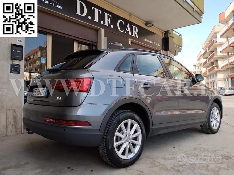 Usata Audi Q3 Business 150 CV (110 kW) 2016 Grigio SUV