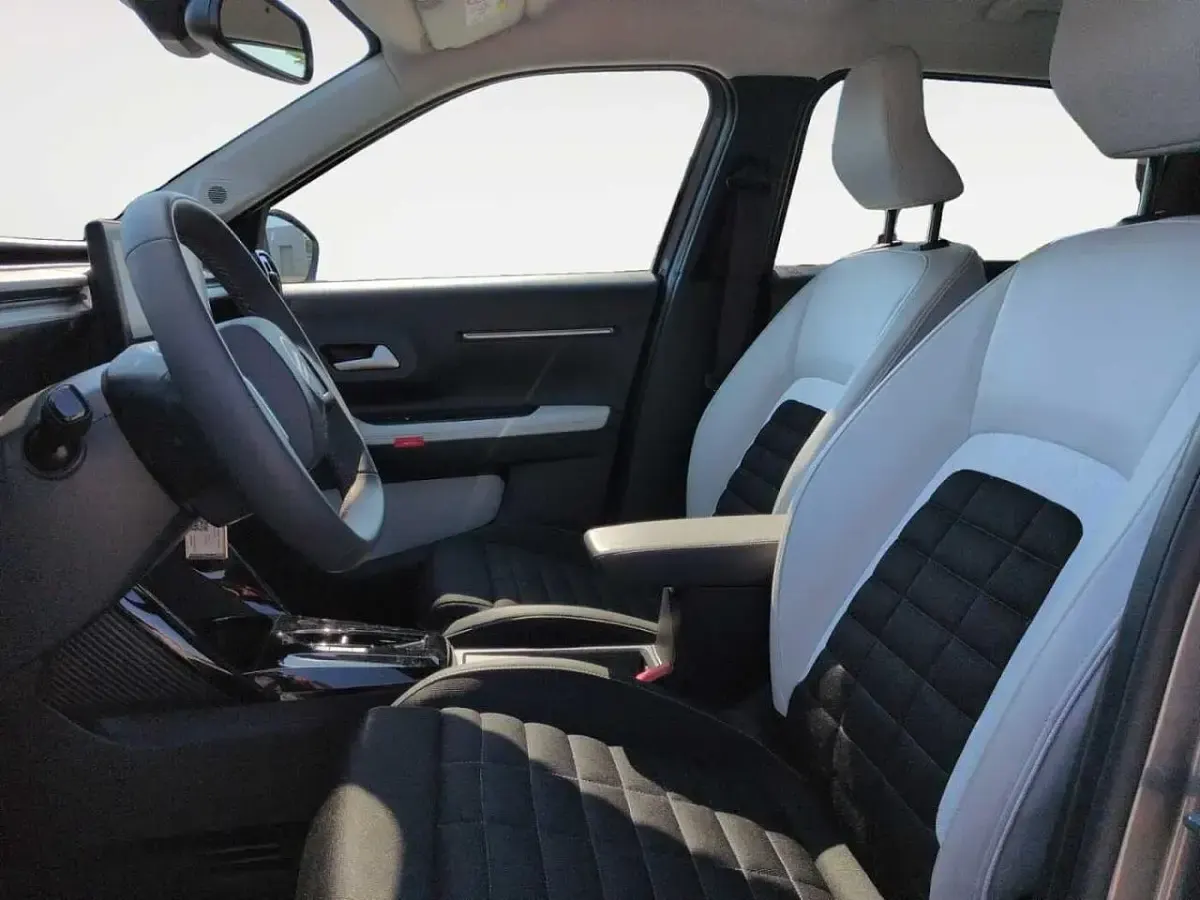 Usata Citroën C3 Aircross 145 CV (106 kW) 2025 Grigio SUV