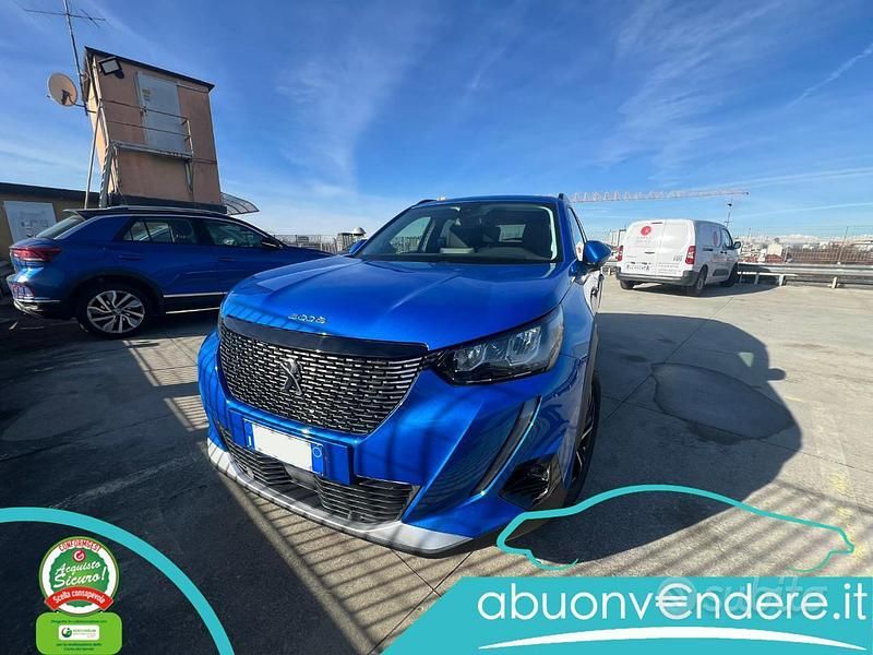 Usata Peugeot 2008 Allure 101 CV (74 kW) 2021 Blu SUV